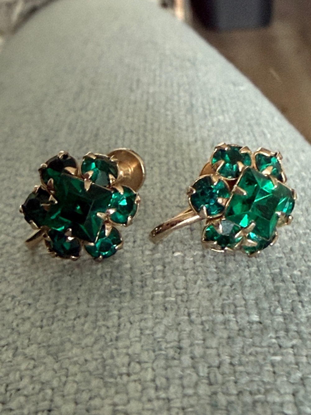 Vintage Gold-Tone Emerald Green Crystal Cluster Earrings - Women Jewelry